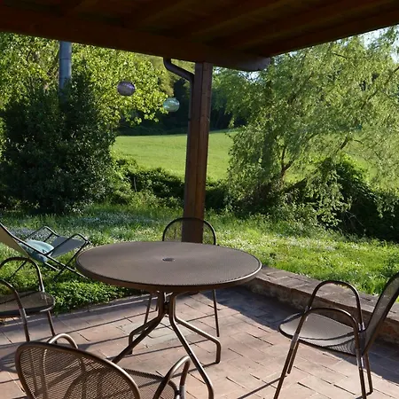 Agriturismo Tabiano Farm stay *